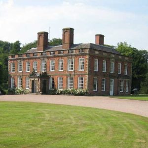 Hall tour and gardens